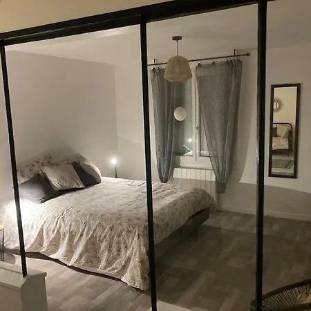 Agreable Maison Avec Jolie Terrasse Exterieure