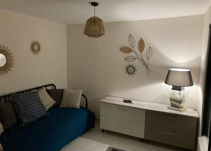 Agreable Maison Avec Jolie Terrasse Exterieure